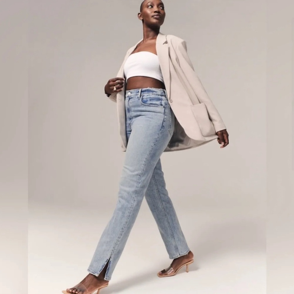 Abercrombie 90’s Straight Ultra High Rise Curve Love Split Hem Jeans sz 29/8